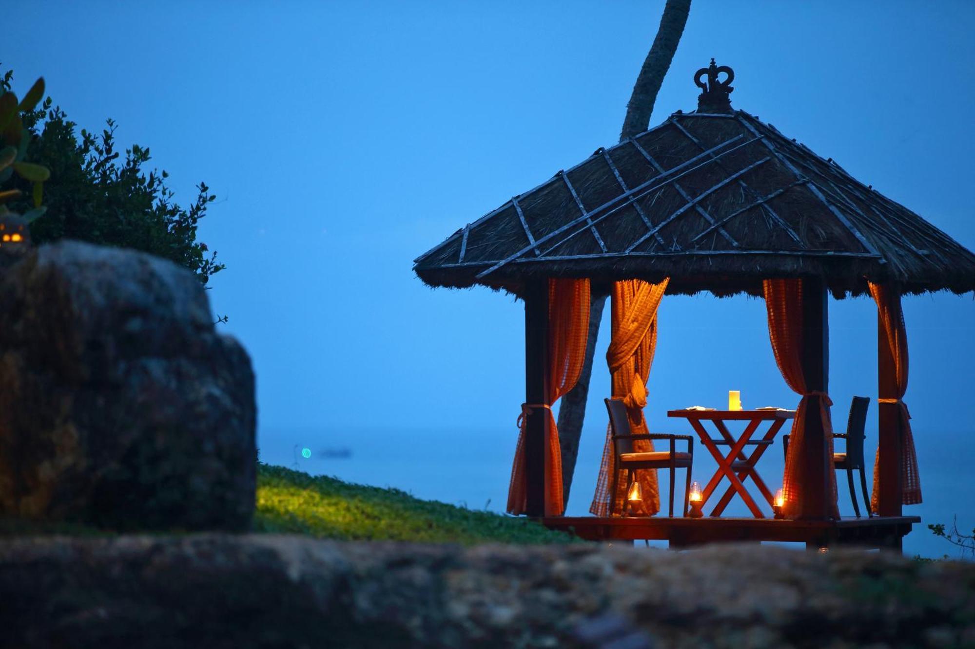 Niraamaya Wellness Retreats, Surya Samudra, Kovalam Esterno foto